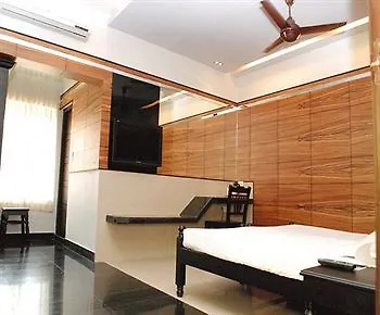 The River Retreat Heritage Ayurvedic Resort Shoranur